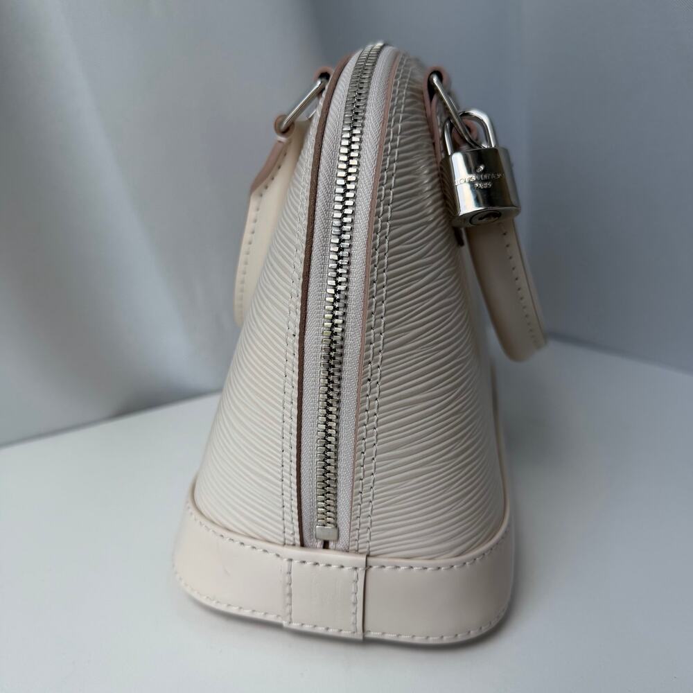 Louis Vuitton Alma BB Epi Quartz White Leather Crossbody Bag M58706 Quiet Luxury - Picture 6 of 16